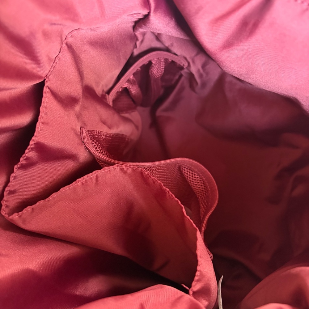 Lululemon tote/backpack in color: "mulled wine" convertible bag - Picture 5 of 7